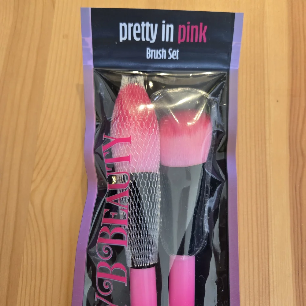 Pinky B Beauty ⭐️new poshmark